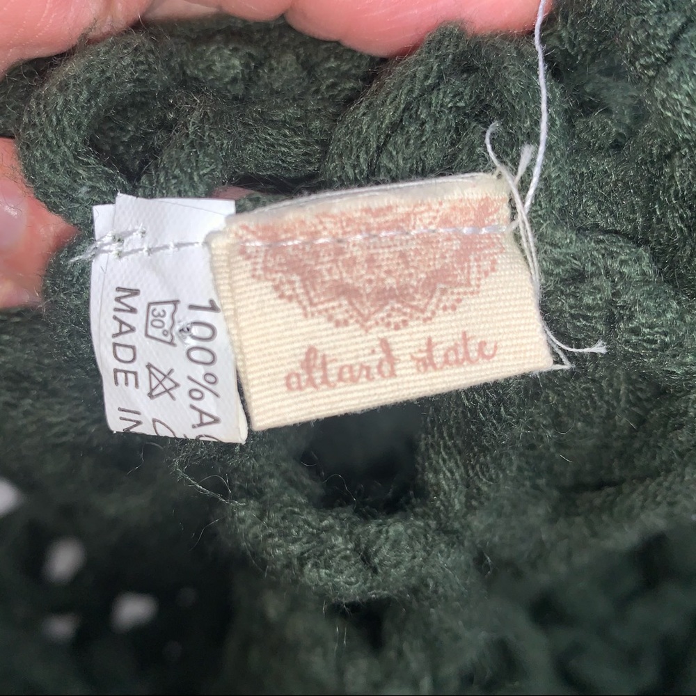 Altar’d State infinity scarf - Picture 4 of 4